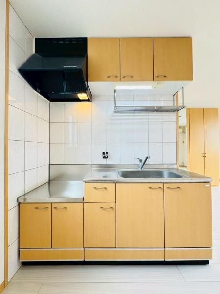 �y�L�b�`���z�@