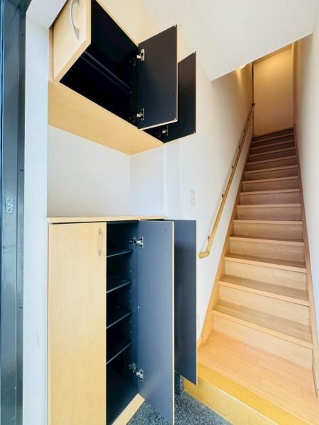 �y���ցz�@