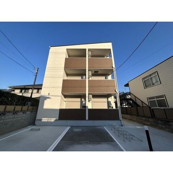 �y���]�z�@