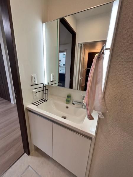 �y���ʏ��z�@