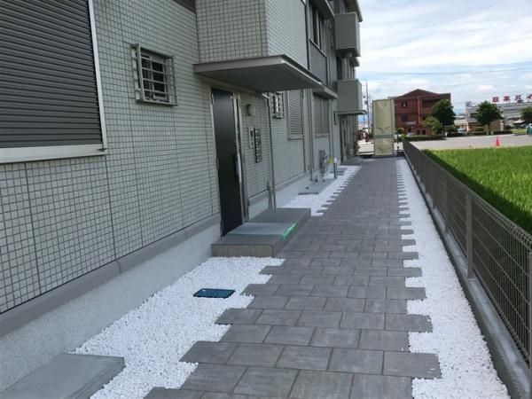 �y�G���g�����X�z�@