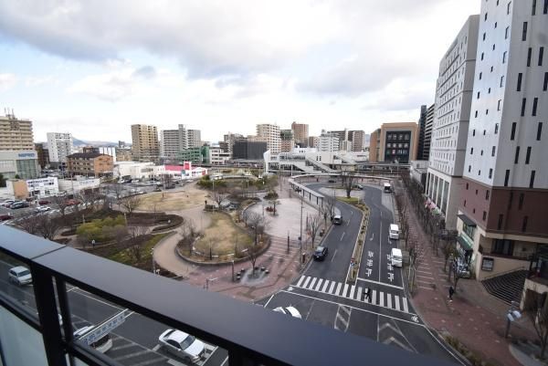 �y���]�z�@