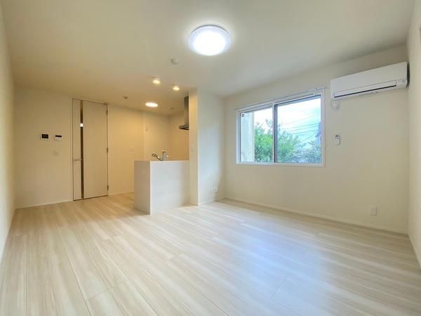 �y�����E���r���O�z�@���������ʎ���