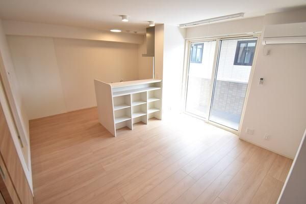 �y�����E���r���O�z�@���������ʎ���