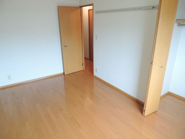 �y���̑������E�X�y�[�X�z�@���d�l�ʐ^