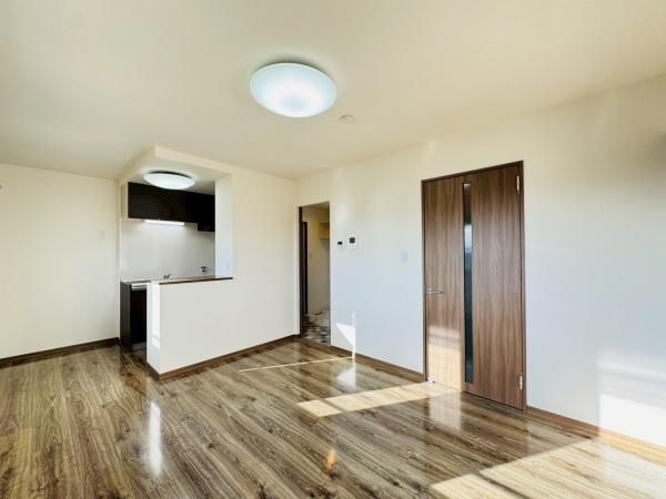 �y�����E���r���O�z�@���d�l�ʐ^