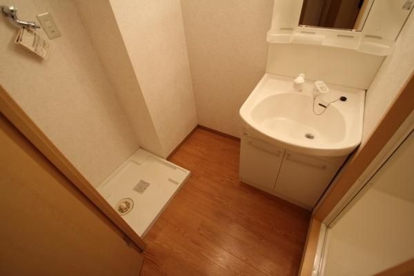 �y���ʏ��z�@