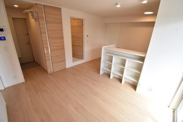 �y�����E���r���O�z�@���������ʎ���