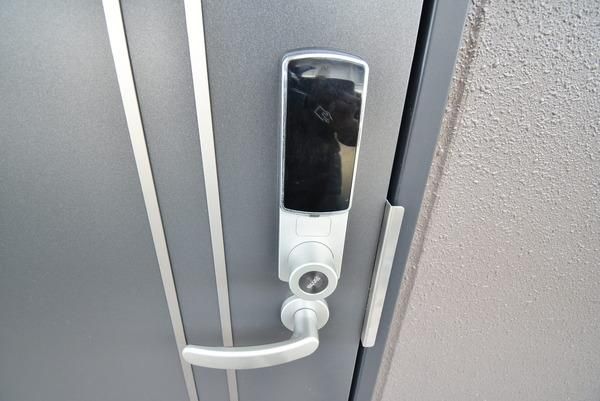 �y���̑��ݔ��z�@���d�l�ʐ^