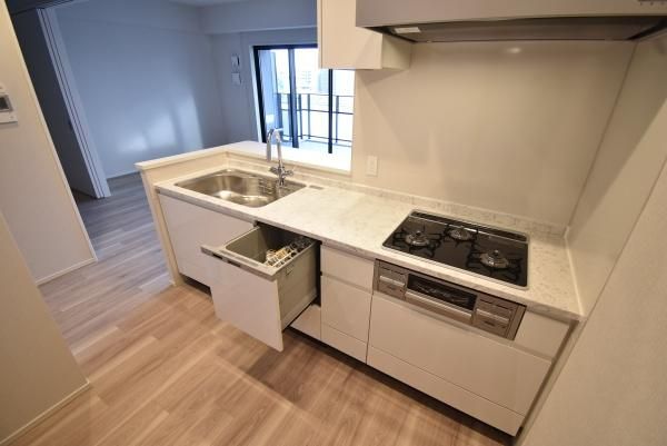 �y�L�b�`���z�@