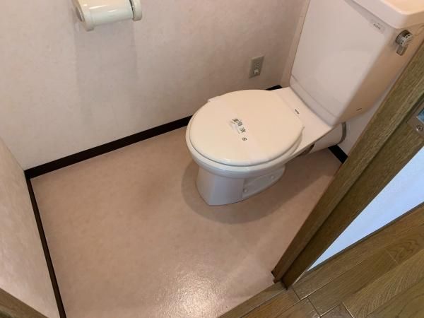 �y�g�C���z�@