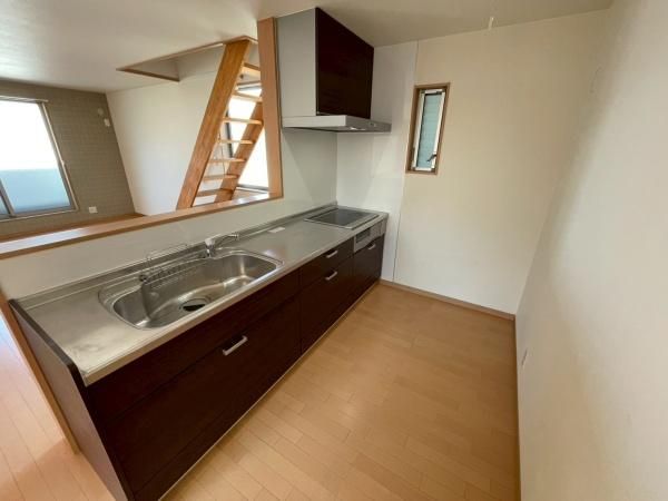 �y�L�b�`���z�@