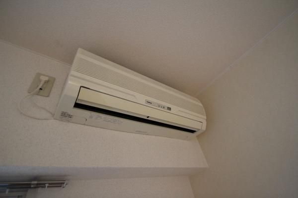 �y���̑��ݔ��z�@