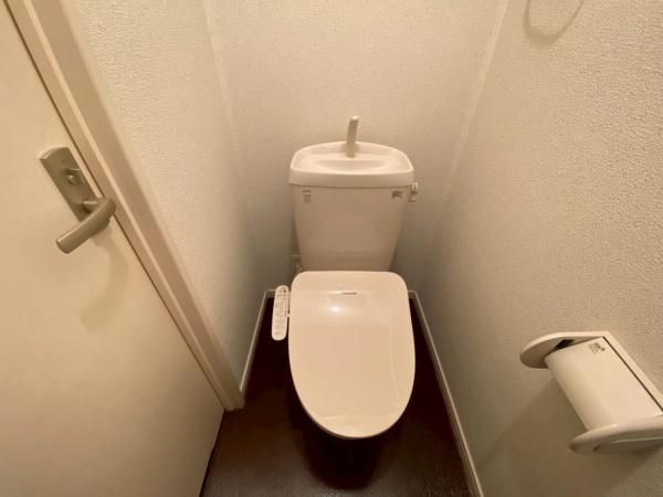 �y�g�C���z�@