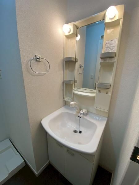 �y���ʏ��z�@