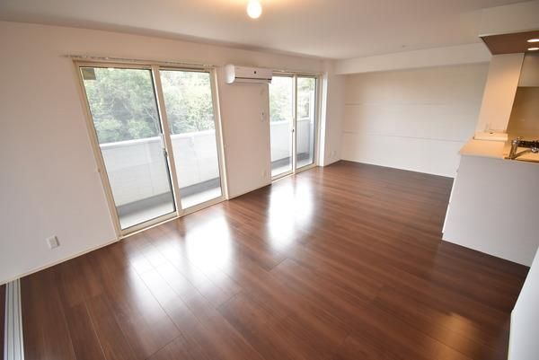 �y���̑��ݔ��z�@