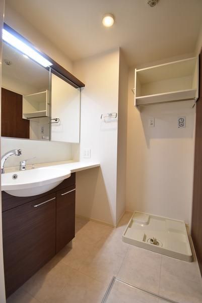 �y���ʏ��z�@