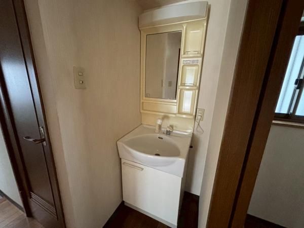 �y���ʏ��z�@