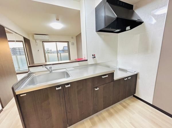 �y�L�b�`���z�@