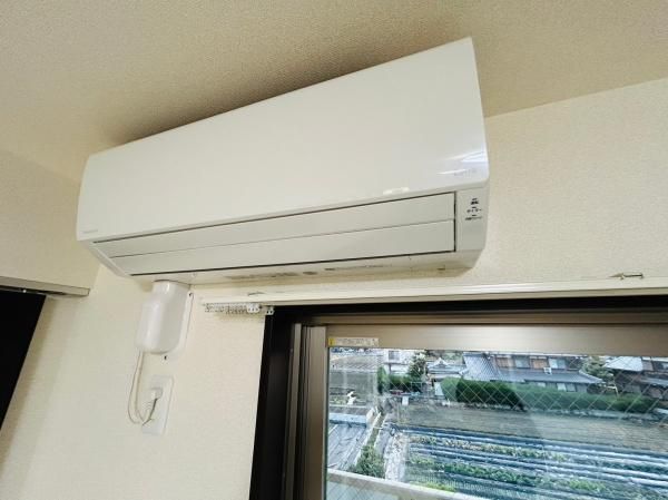 �y���̑��ݔ��z�@