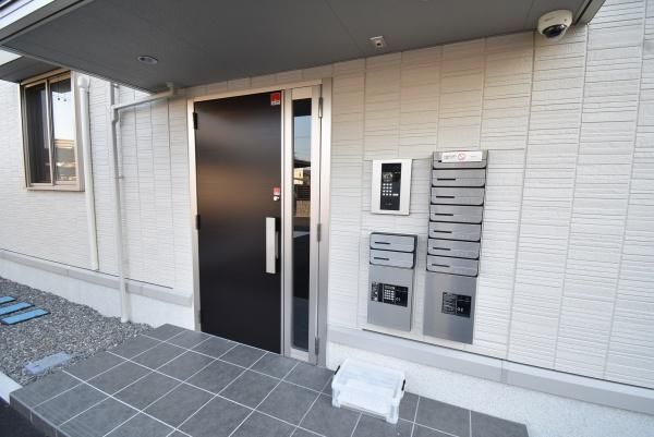 �y�G���g�����X�z�@