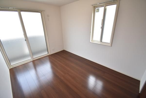 �y�Q���z�@