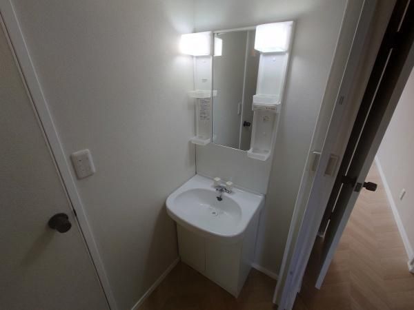 �y���ʏ��z�@