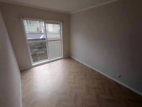 �y���̑������E�X�y�[�X�z�@