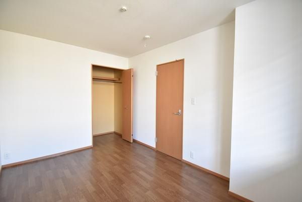 �y���̑������E�X�y�[�X�z�@���d�l�ʐ^