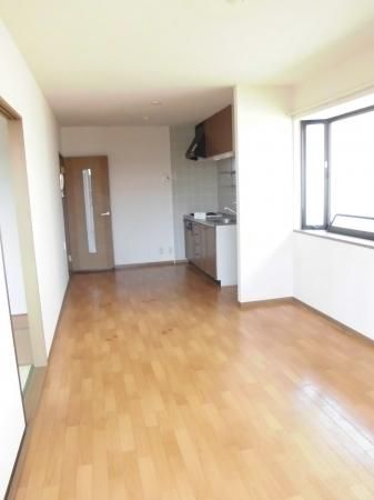 �y�����E���r���O�z�@���d�l�ʐ^