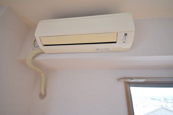 �y���̑��ݔ��z�@���d�l�ʐ^