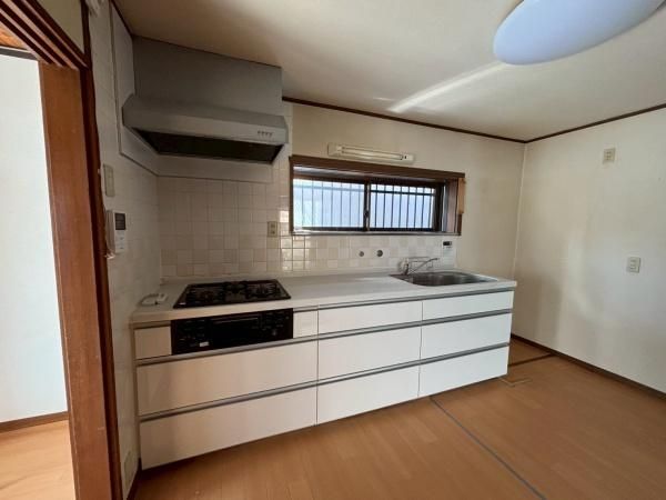 �y�L�b�`���z�@