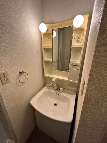 �y���ʏ��z�@