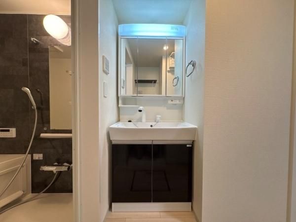 �y���ʏ��z�@