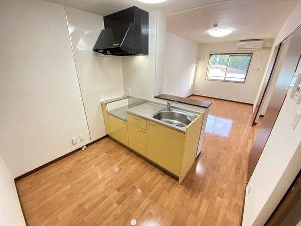 �y�����E���r���O�z�@���d�l�ʐ^