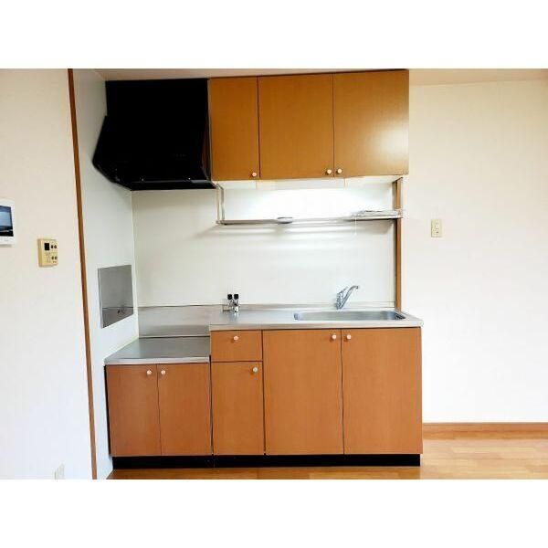 �y�L�b�`���z�@