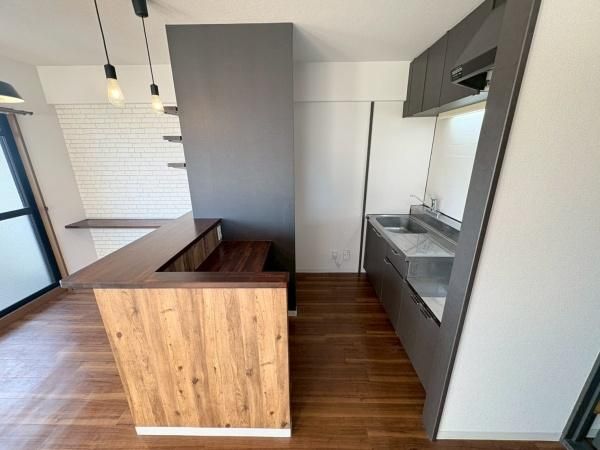 �y�L�b�`���z�@