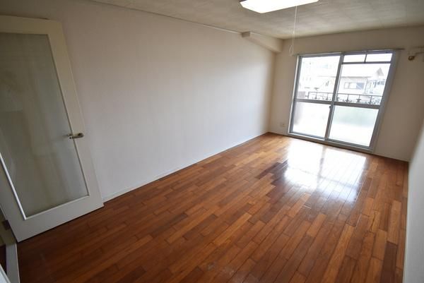 �y���̑������E�X�y�[�X�z�@���d�l�ʐ^