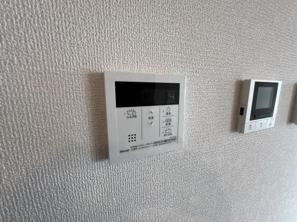 �y���̑��ݔ��z�@