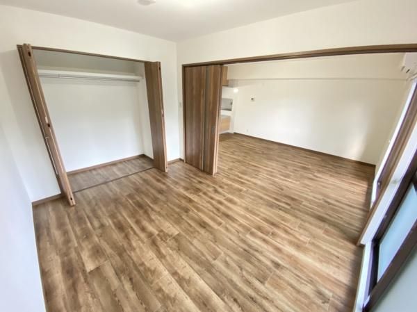 �y���[�z�@