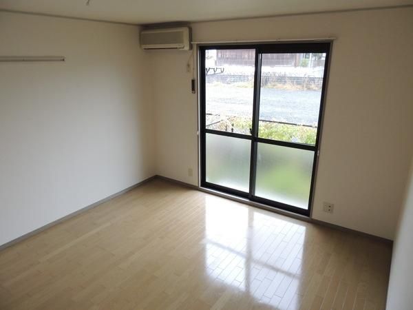 �y�����E���r���O�z�@���d�l�ʐ^