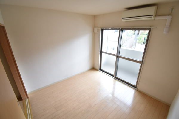 �y���̑������E�X�y�[�X�z�@