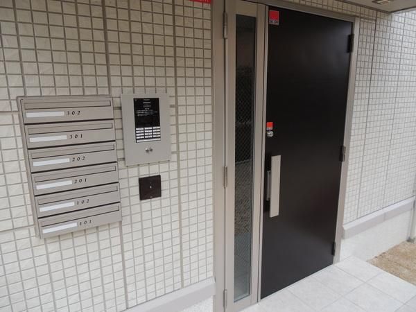 �y�G���g�����X�z�@