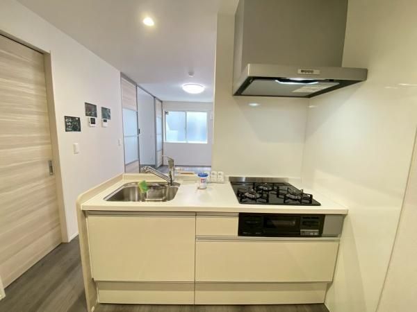 �y�L�b�`���z�@