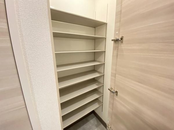 �y���̑��ݔ��z�@