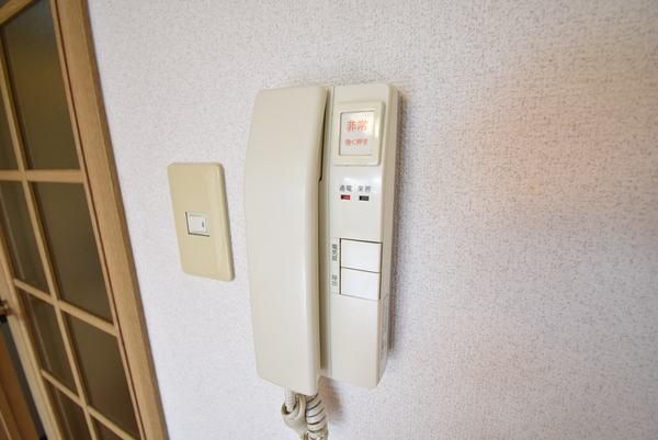 �y�Z�L�����e�B�z�@���d�l�ʐ^