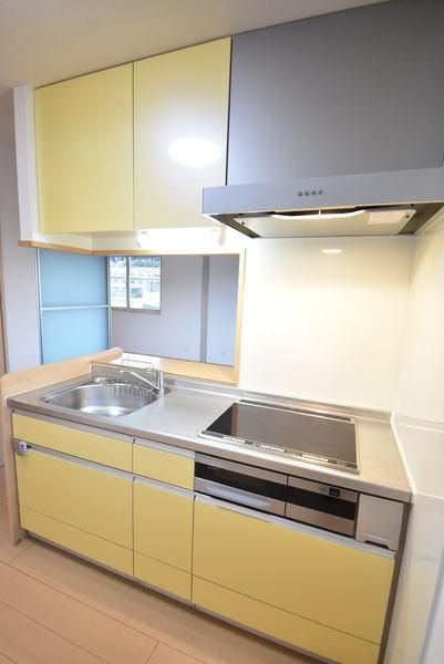 �y�L�b�`���z�@