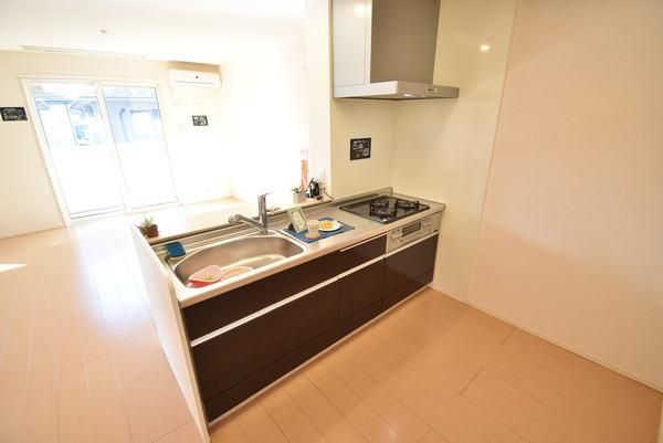 �y�L�b�`���z�@