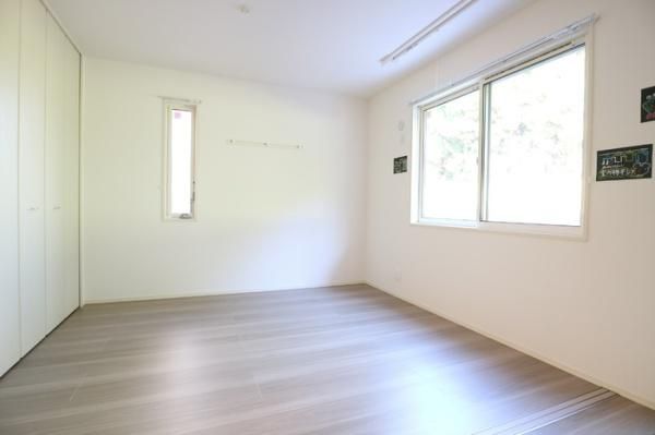 �y���̑������E�X�y�[�X�z�@