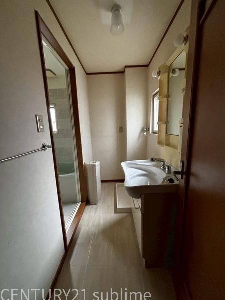 �y���ʏ��z�@